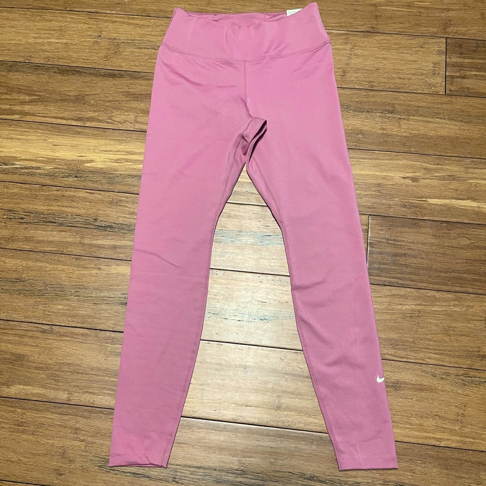 Nike One dri-fit leggings size small
